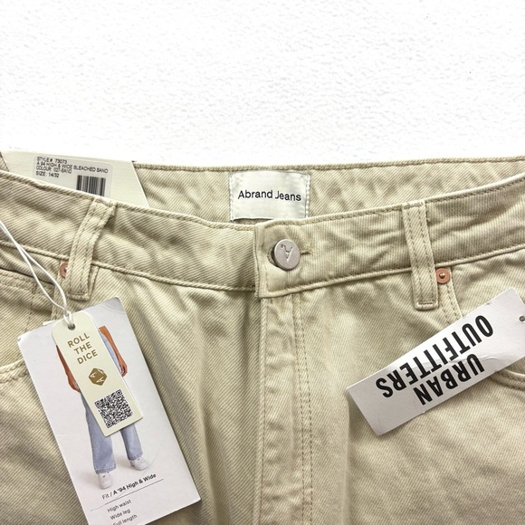 NWT Abrand Bone Color “94” Highrise Power Stretch Wide Leg Ankle Pants (14/32) - Picture 11 of 16